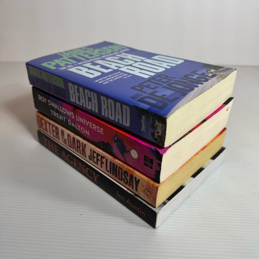 Crime Thriller & True Crime Book Bundle x 4 Books (one signed by author) (2147)