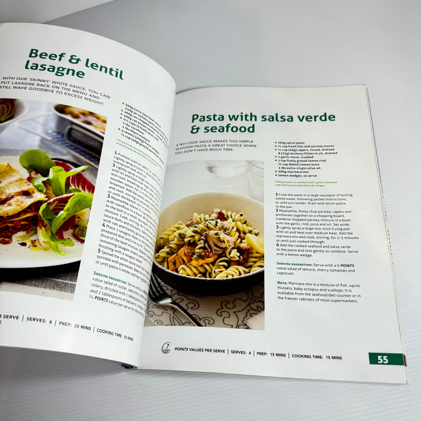 Weight Watchers Book Bundle x 4 : Programme Cookbook, Cook Easy, Cook Tasty, Eat & Enjoy (3105)
