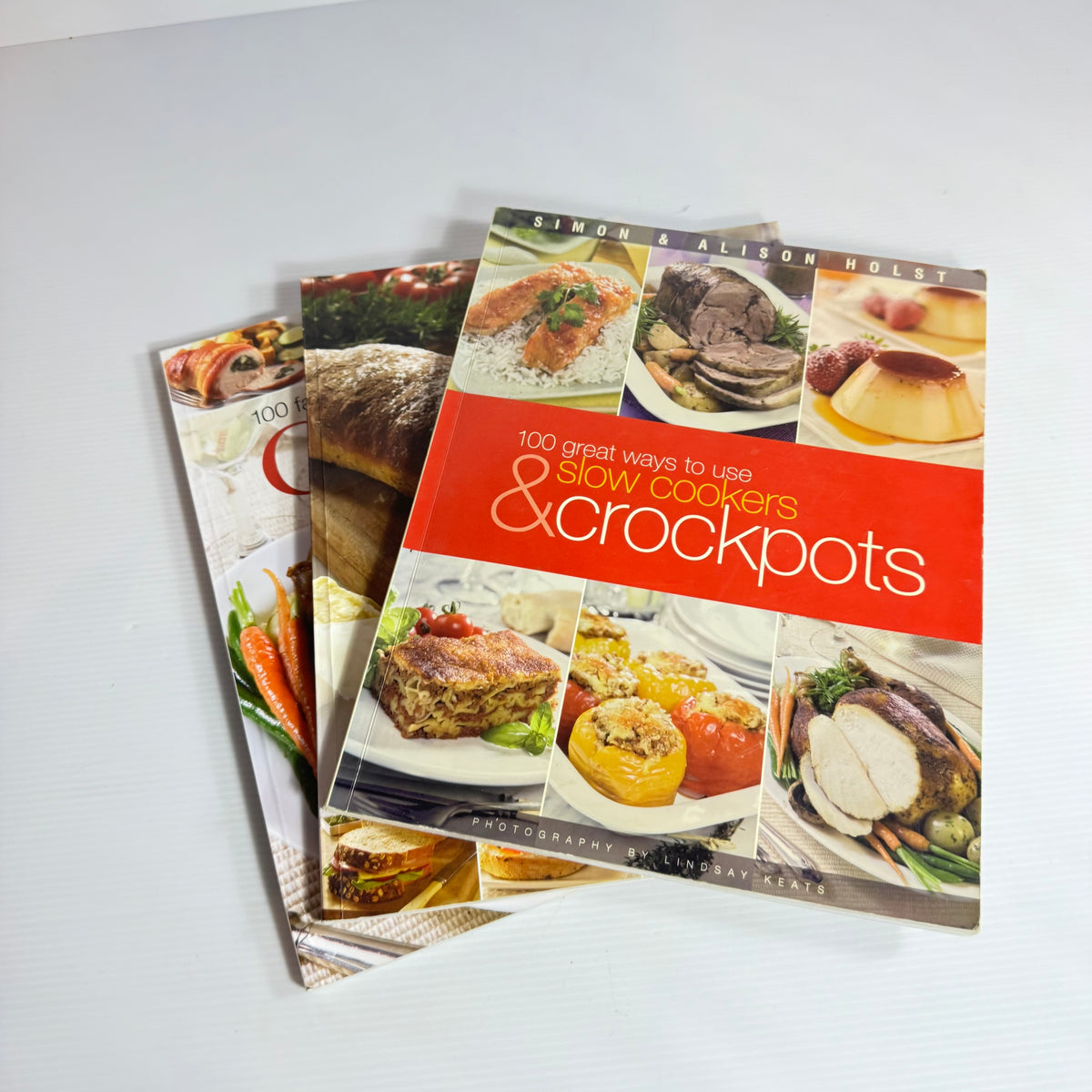 Simon & Alison Holst Cookbook Bundle x 3 : 100 Great Ways to Use Slow Cookers & Crockpots, The New Zealand Bread Book, 100 Favourite Ways with Chicken (3230)
