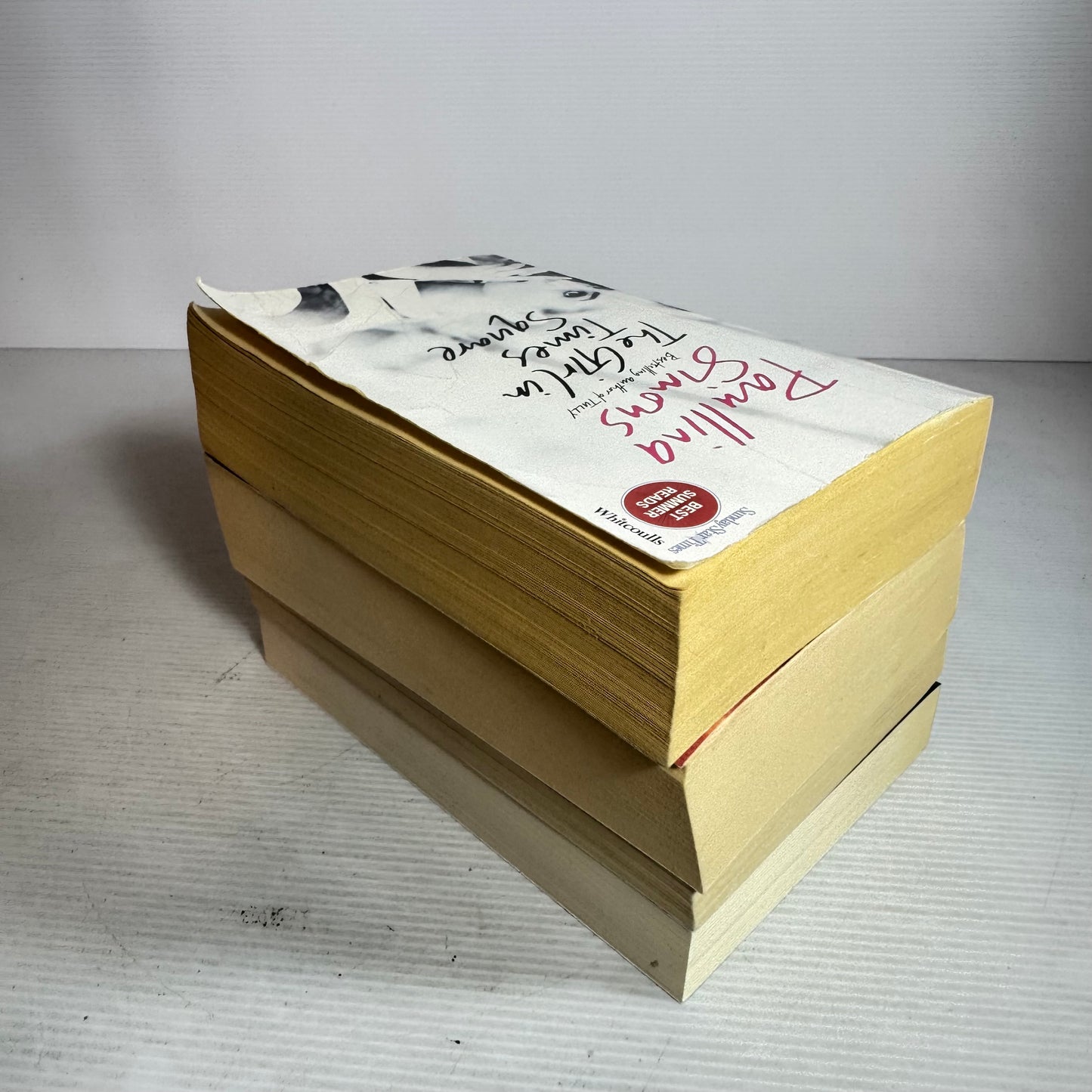 Paullina Simons Medium Book Bundle x 4 : Tully, The Girl in Times Square, Eleven Hours, Red Leaves(2874)