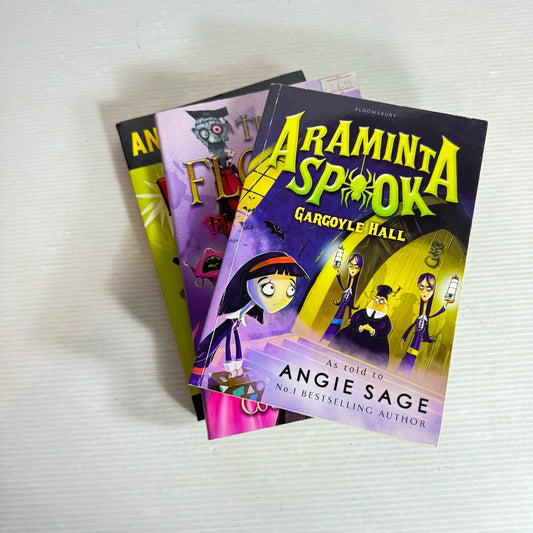 Children’s Spooky Book Bundle x 3 Books : Araminta Spook, The Floods Playschool, Pencil of Doom (2117)