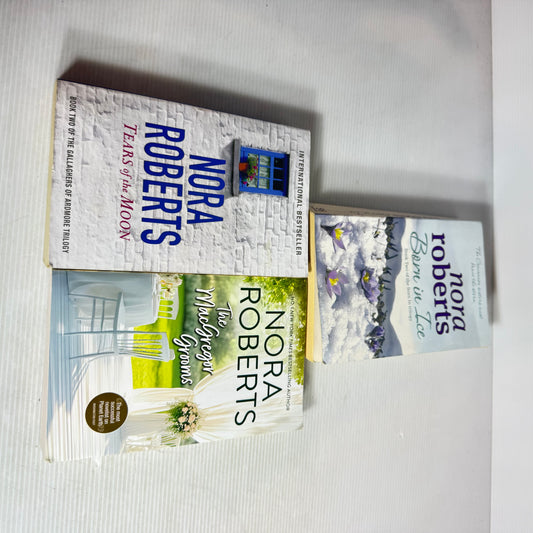 Nora Roberts Medium Paperback Bundle x 3 ; Born In Ice, Tears of the Moon, The MacGregor Grooms(3003)