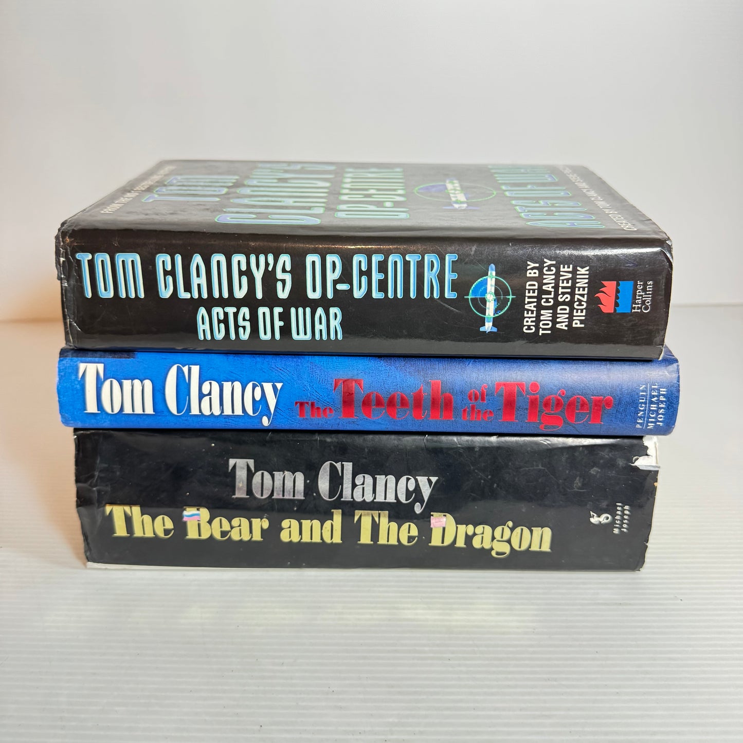 Tom Clancy Hardcover Book Bundle x 3 Books (2462)