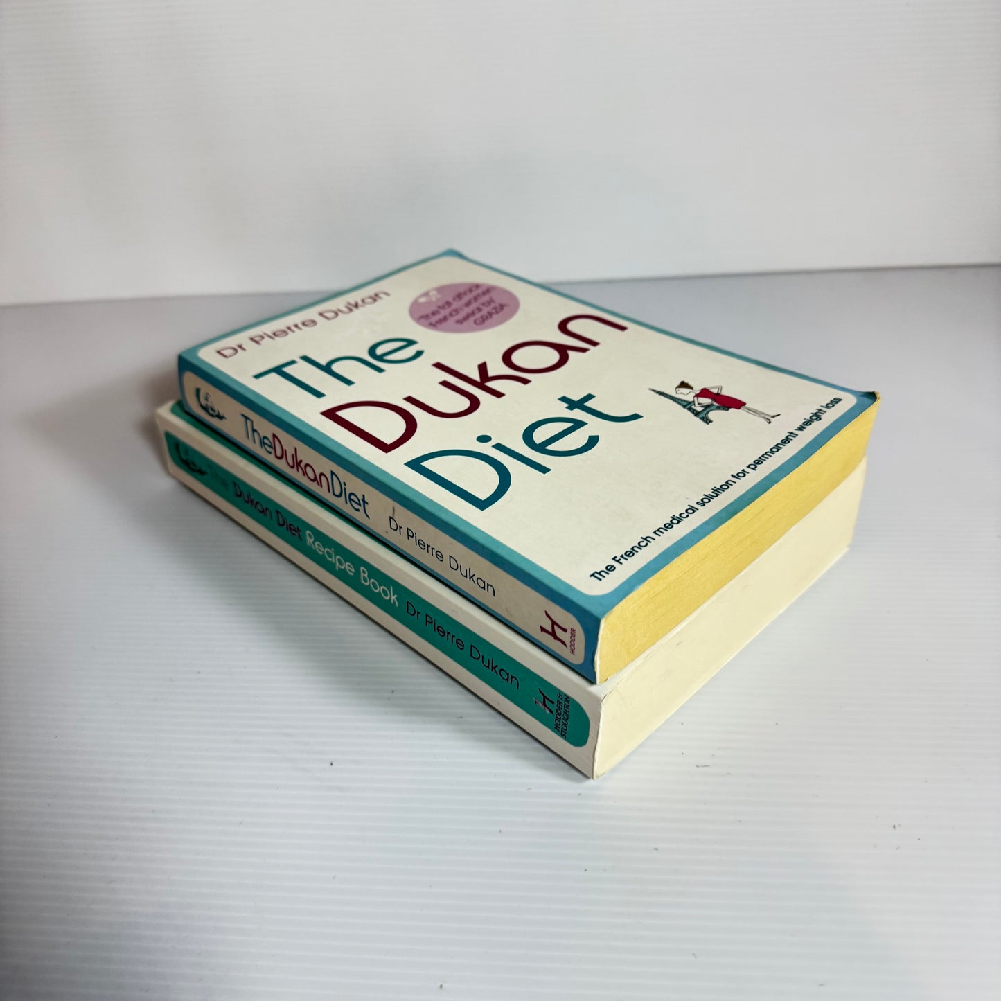 Dr Pierre Dukan Book Bundle x 2 : The Dukan Diet & The Dukan Diet Recipe Book (3037)