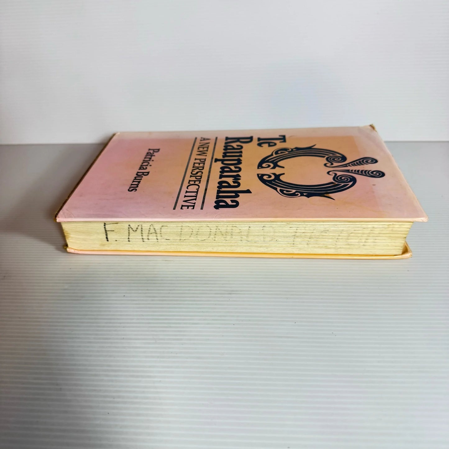 Te Rauparaha: A New Perspective - Patricia Burns (Vintage First Edition 1980)