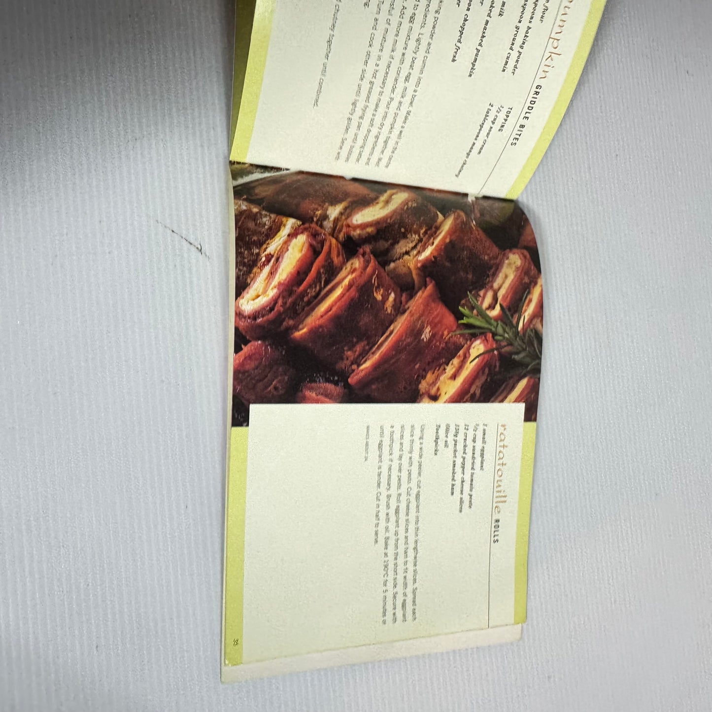 Finger Food Book Bundle x 3 : Nibbled, Fantastic Finger Food - Robyn Martin, Party & Finger Food - Family Circle Step-By-Step(3325)
