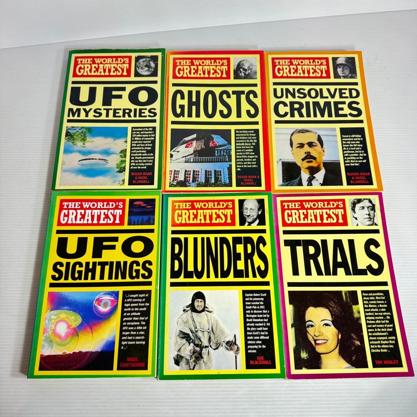 The World's Greatest Book Bundle x 6 : UFO Mysteries, UFO Sightings, Ghosts, Unsolved Crimes, Blunders, Trials(2812)