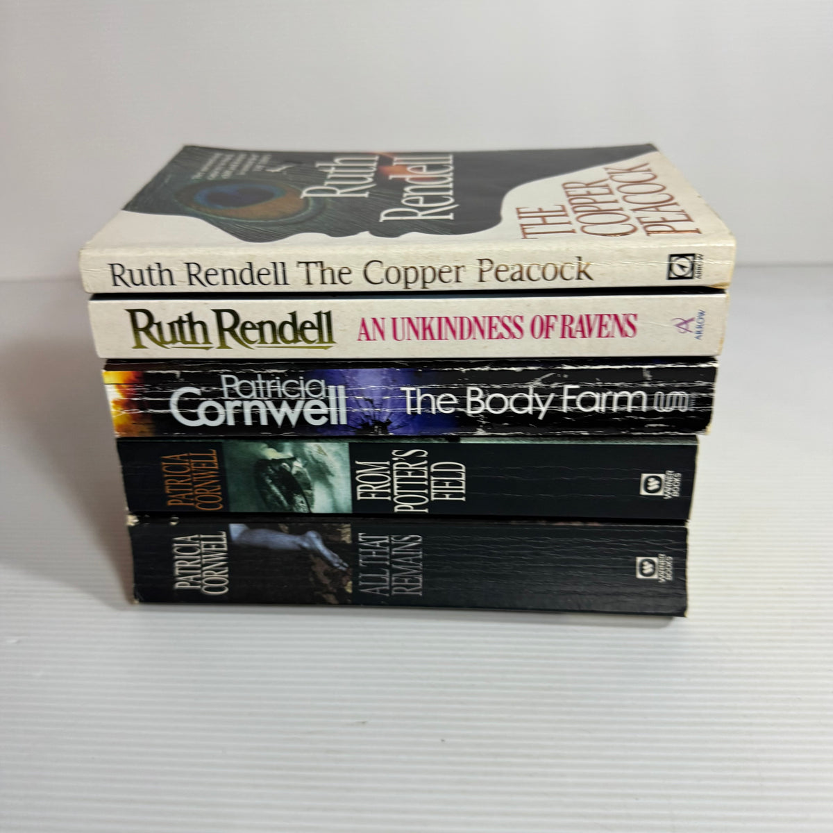 Crime Suspense Bundle x 5 : The Copper Peacock & An Unkindness of Ravens - Ruth Rendell, The Body Farm, From Potter's Field & All That Remains - Patricia Cornwell (3446)