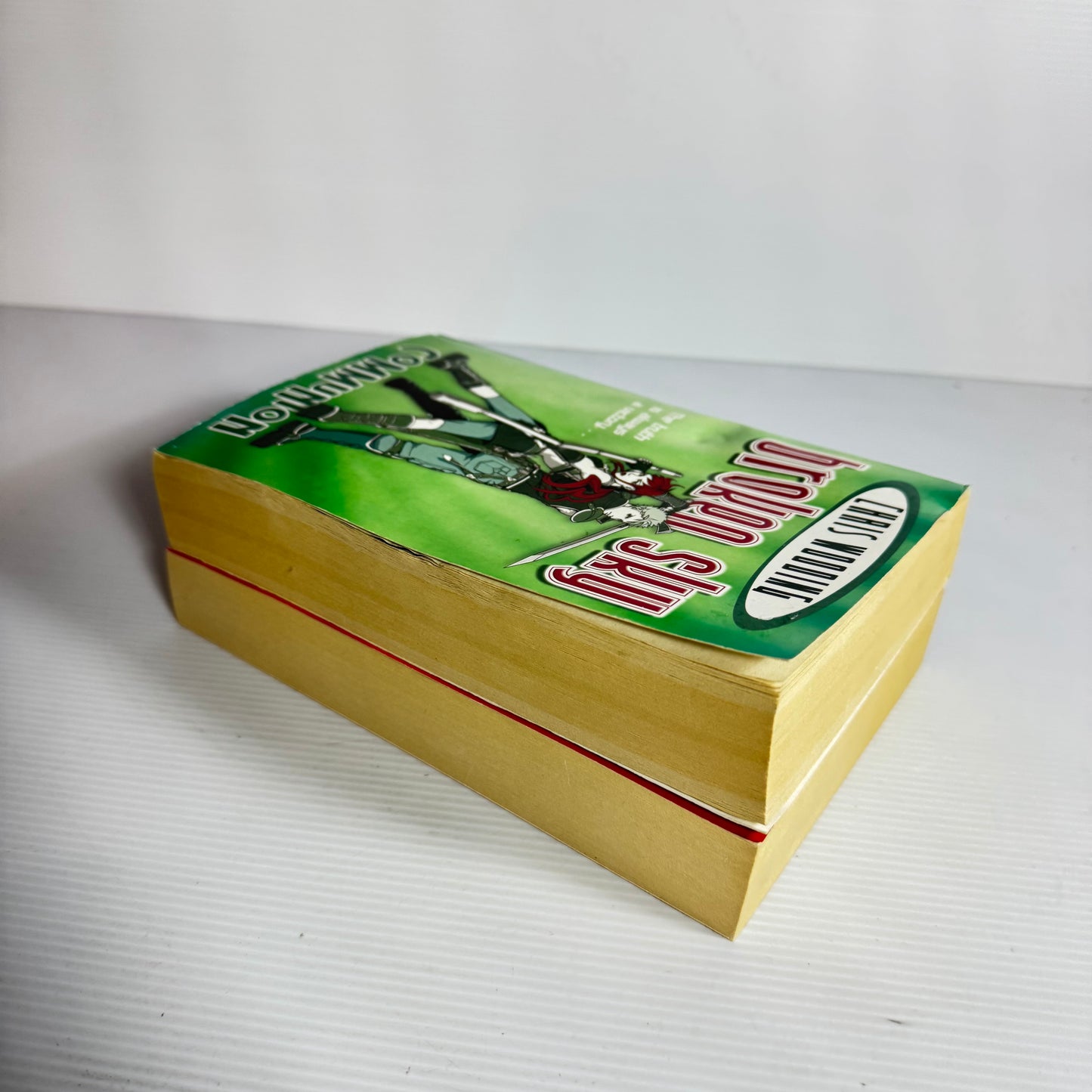 Chris Wooding Broken Sky Book Bundle x 2 : Communion & The Citadel (3107)