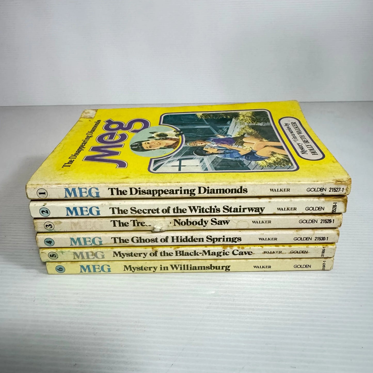 Meg Mystery Book Series, Complete 1-6 - Holly Beth Walker (Vintage 1968)  (2321)