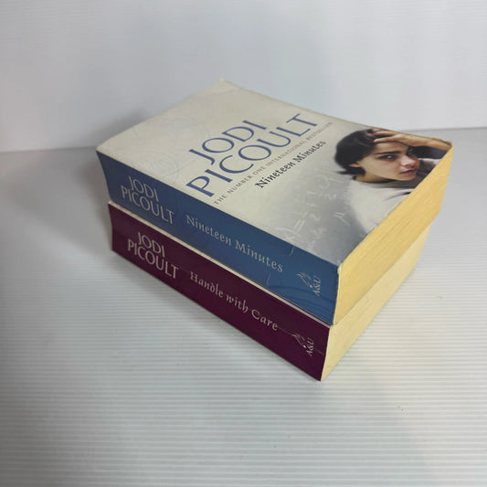 Jodi Picoult Book Bundle x 2 Books : Handle with Care & Nineteen Minutes (2258)