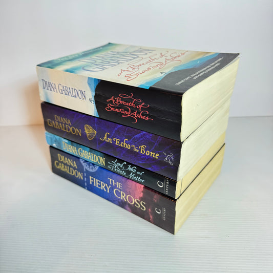 Dianna Gabaldon Book Bundle x 4 Books (2438)