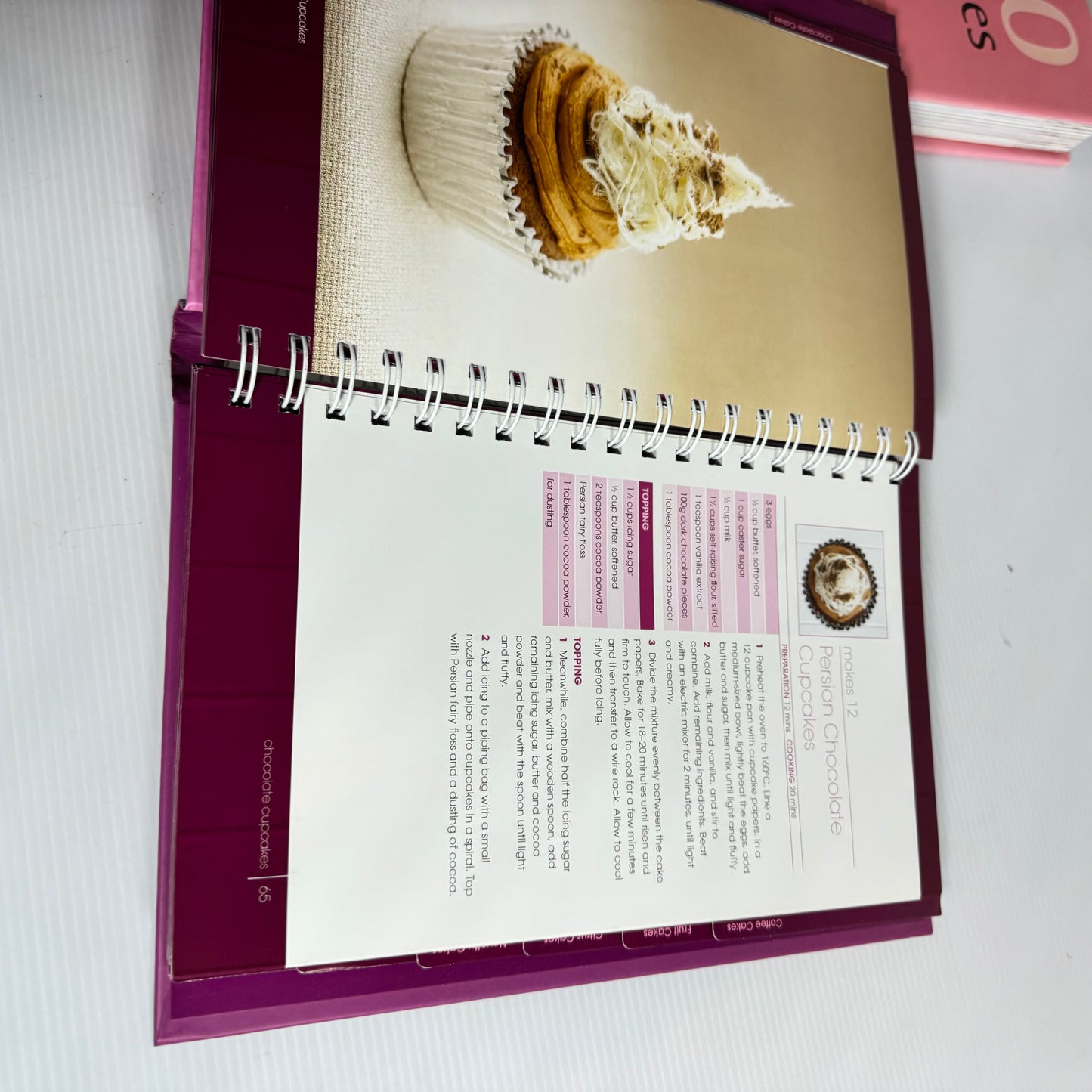 Cupcake Book Bundle x 3 Books : 500 Cupcakes, Cupcakes & Muffins, Super-duper Cupcakes (3223)