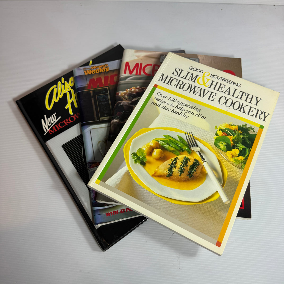 Microwave Cookbook Bundle x 4 Books (3300)
