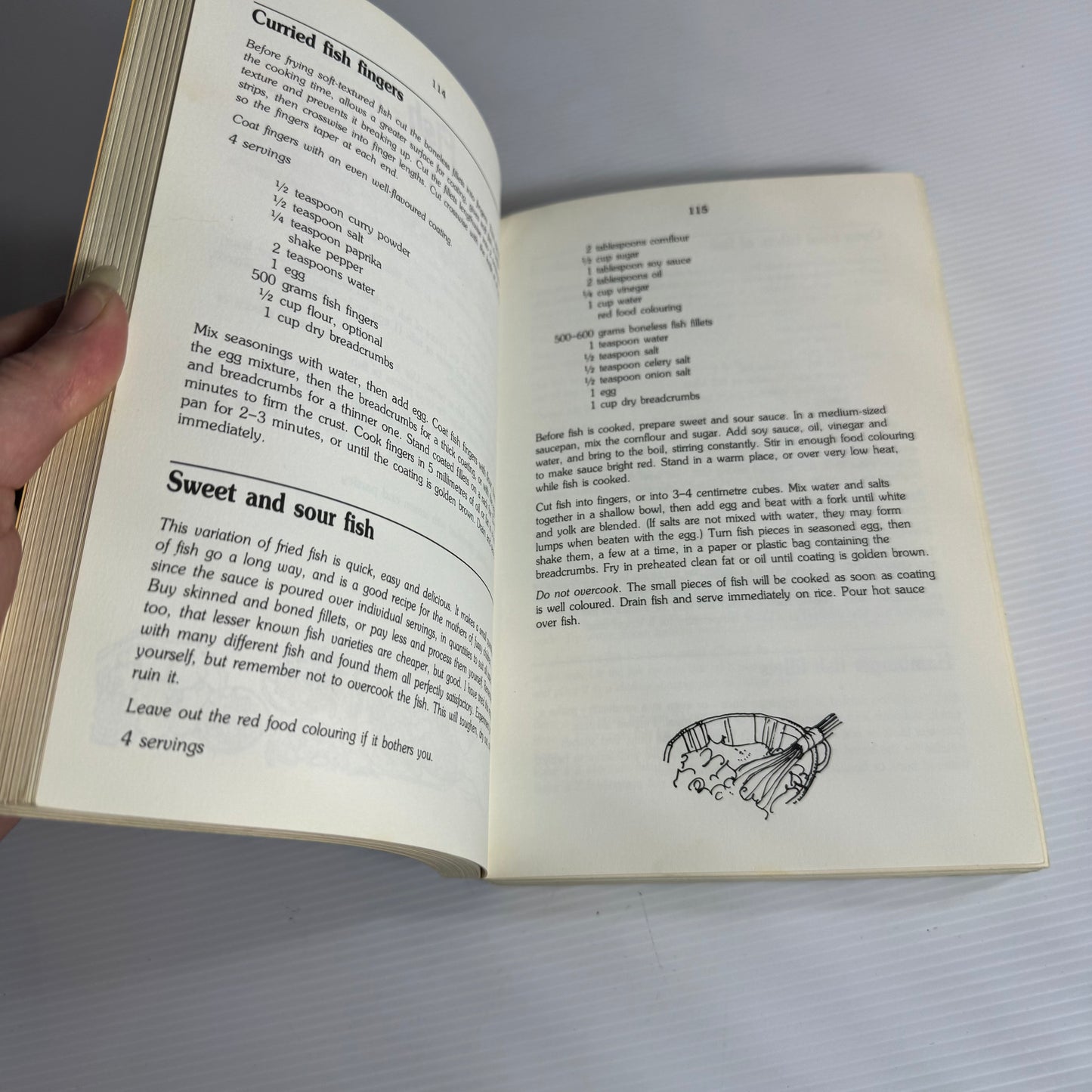 Alison Holst's Cookbook Bundle x 3 : Family Cookbook, New Kitchen Diary Vol. Two & Meals Without  Meat (Vintage 1987-1993))(3178)