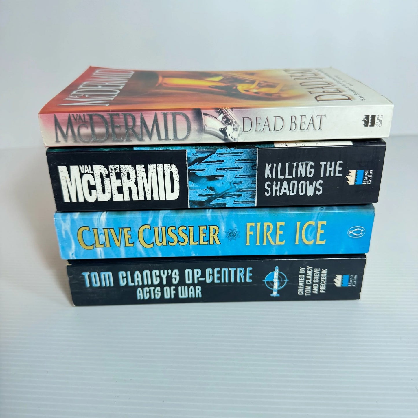 Suspense/Thriller Book Bundle x 4 : Various Authors (2131)