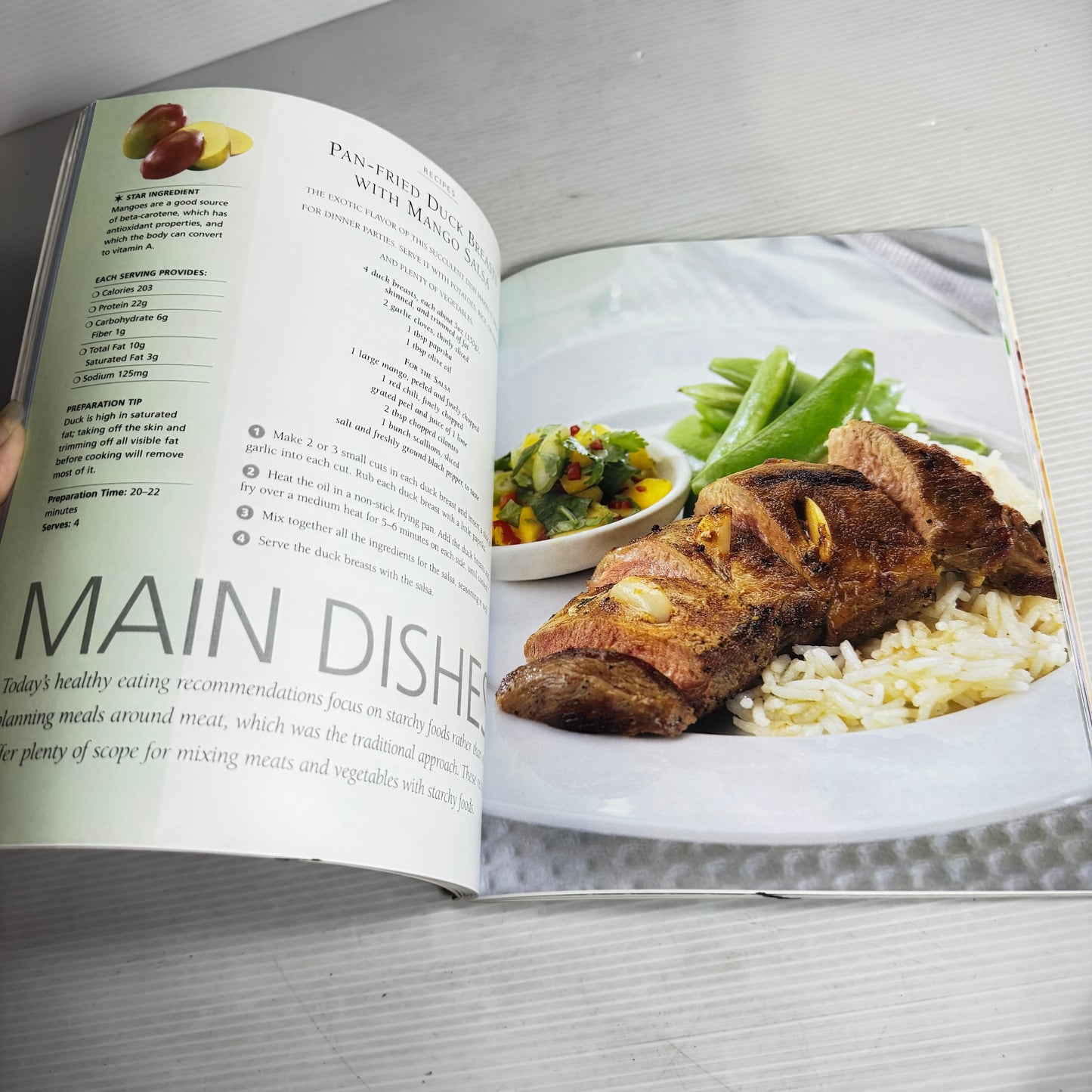 Diabetes Cookbook x 2 Books : Diabetes Cookbook - American Diabetes Association, You Can Eat Well with Diabetes! - Helen V. Fisher (2803)(2803)