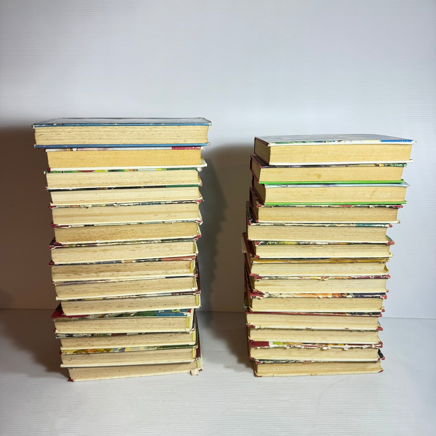 Cherry Ames Nurse Book Bundle : Full Series of 27 Books - Helen Wells (Vintage 1940's) (2791)