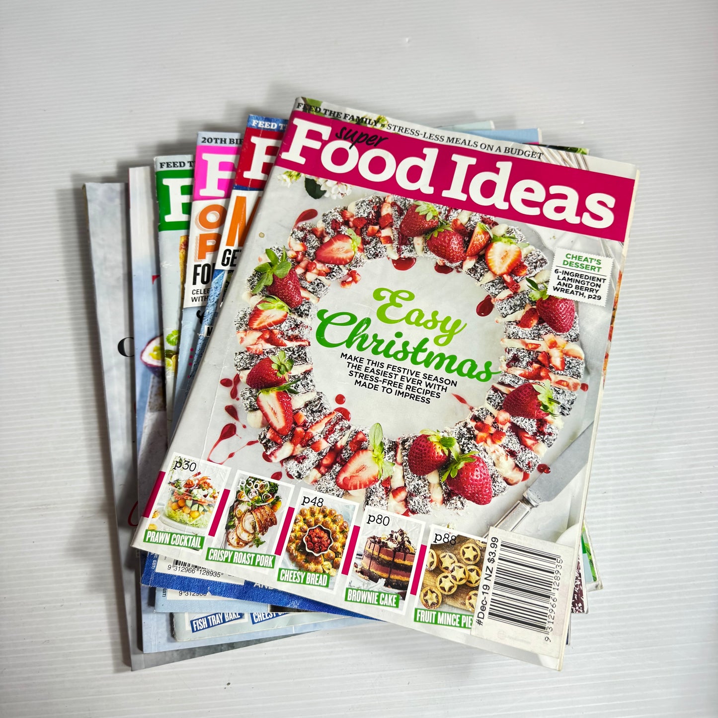 The Australian Women's Weekly & Super Food Idea Magazine Bundle x 6 Magazines (2611)