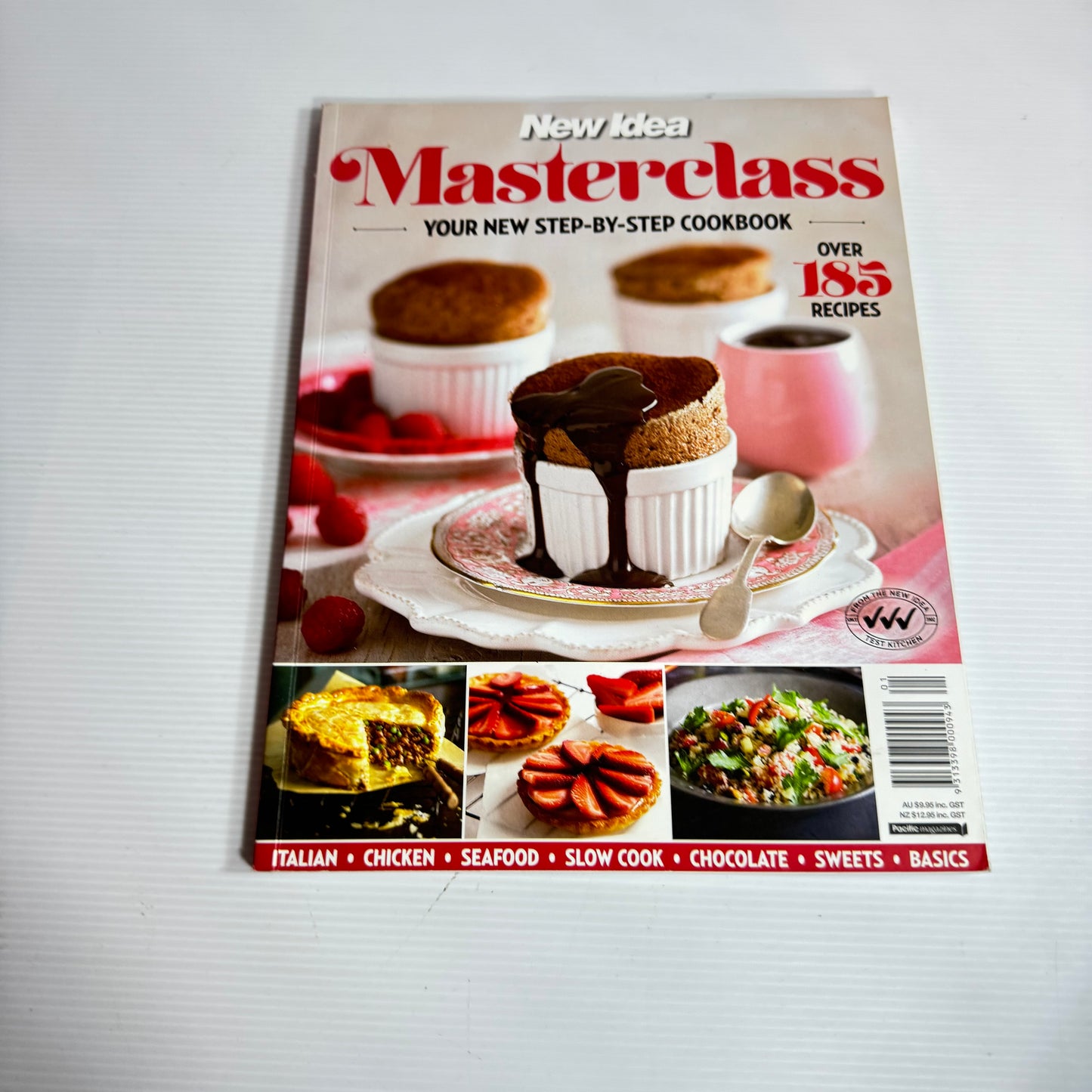 Cookbook Magazine Book Bundle x 5 : Essentially Food, NZ House & Garden, Nadia (3301)