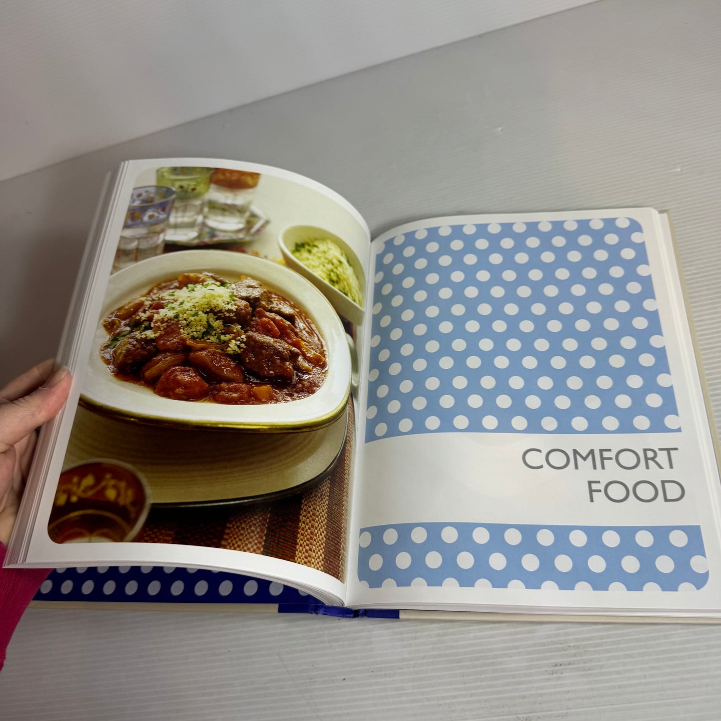 Crockpot & Slow Cooker Cookbook Bundle x 3 : Robyn Martin's Easy Budget Recipes, Robyn Martin's Simply Delicious Recipes, Keep Calm and Slow Cook (2905)