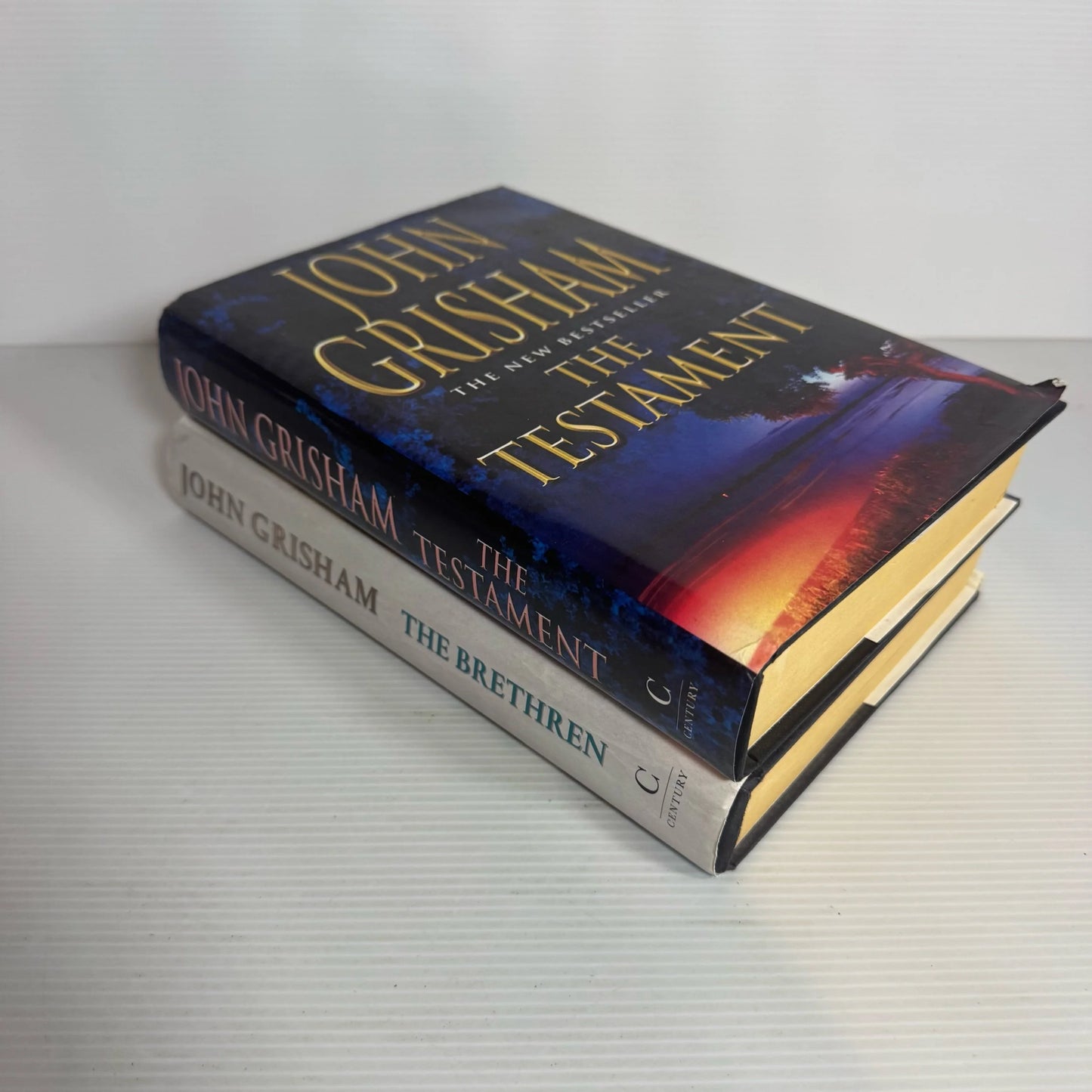 John Grisham Book Bundle x 2 : The Testament & The Brethren (2338)