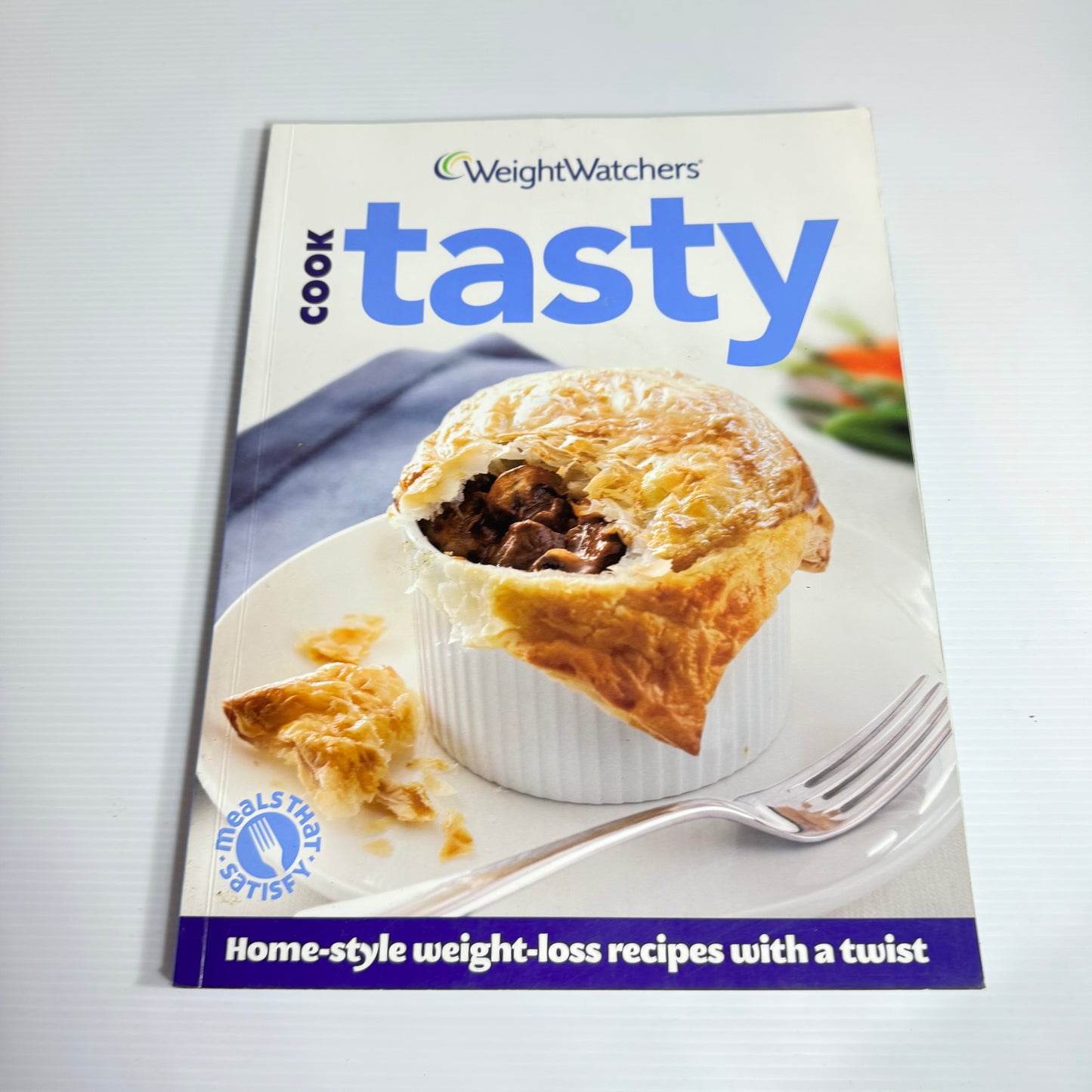 Weight Watchers Book Bundle x 4 : Programme Cookbook, Cook Easy, Cook Tasty, Eat & Enjoy (3105)