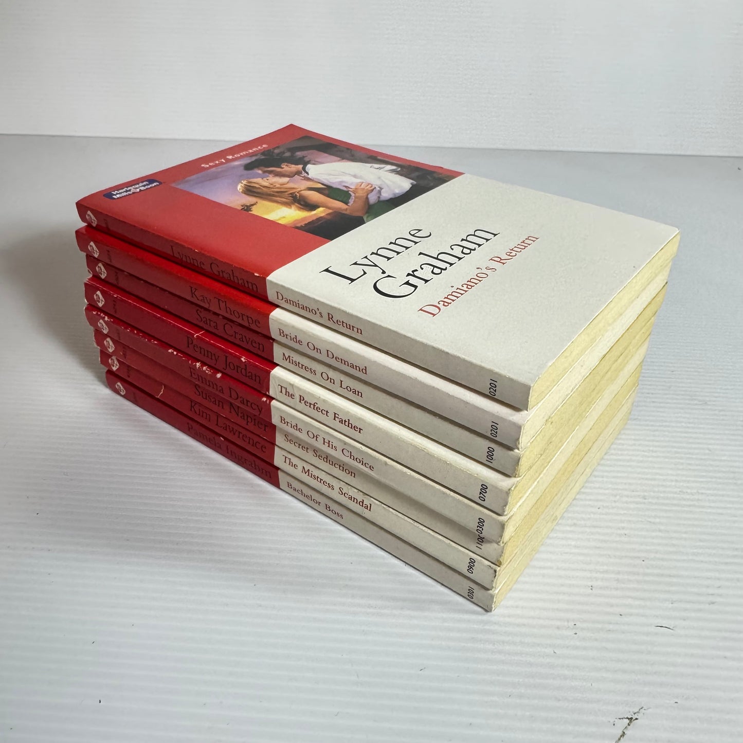Mills & Boon Sexy Romance Book Bundle x 8 Books (3145)