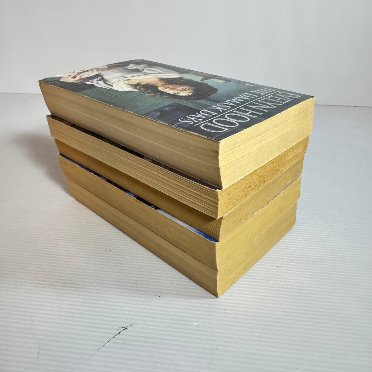Historical Romance Bundle x 5 : Lady of Quality - Georgette Heyer, The Damask Days - Evelyn Hood, The House of a Thousand Lanterns, The Black Opal, & The Time of the Hunter's Moon  (3352)