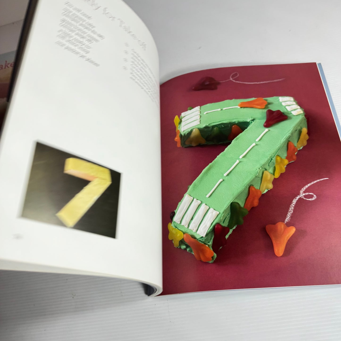 Kiwi Cupcake Book Bundle x 3 Books (3219)