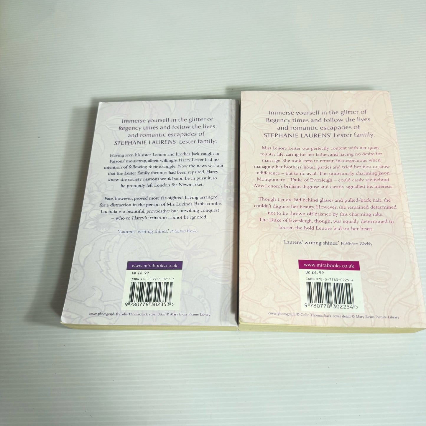 Stephanie Laurens Book Bundle x 2 : The Reasons for Marriage & An Unwilling Conquest (2290)