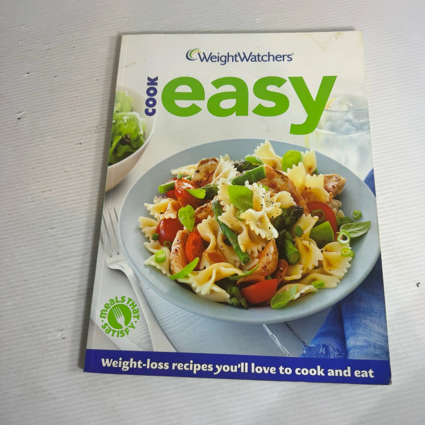 Weight Watchers Cookbook Bundle x 2 Books - Cook Tasty and Cook Easy (2070)