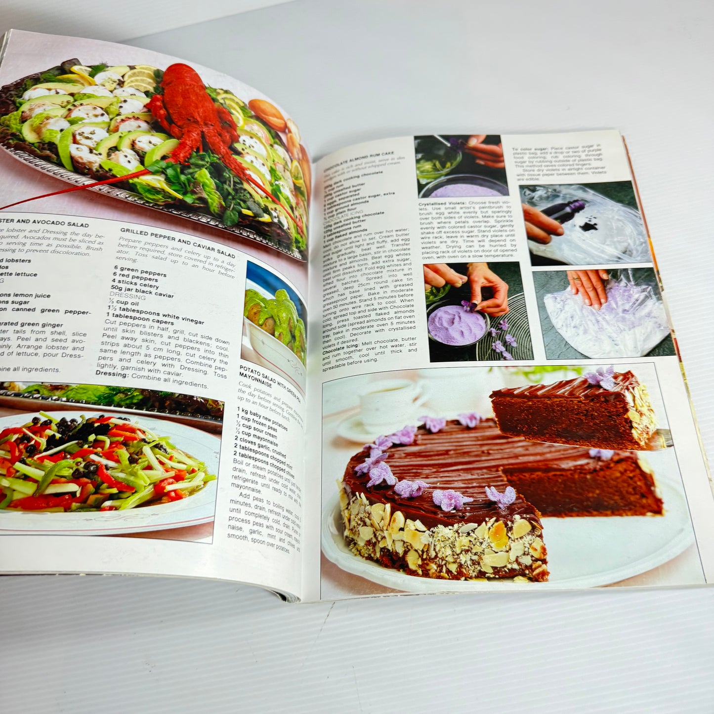The Australian Women's Weekly Cookbook Bundle x 4 Books (3198)