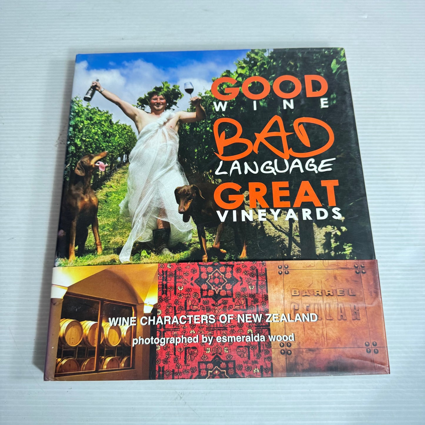 New Zealand Wine & Food Cookbook Bundle x 3 : Good Wine Bad Language Great Vineyards, corbans Good Food & Wine Series, New Zealand Food & Wine Art : A New Journey (2936)