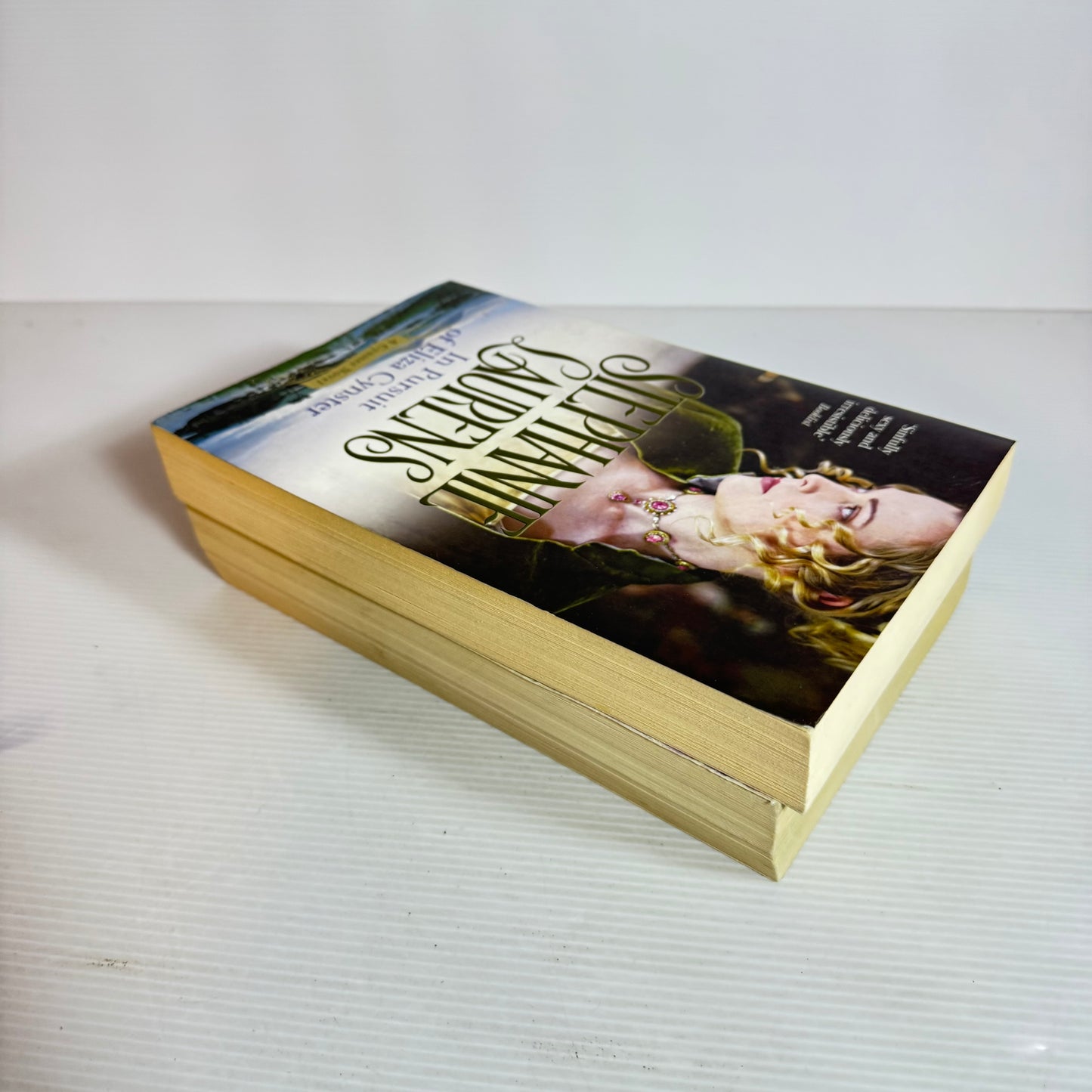Stephanie Laurens Book Bundle x 2 : In Pursuit of Eliza Cynster & A Season for Marriage (2439)