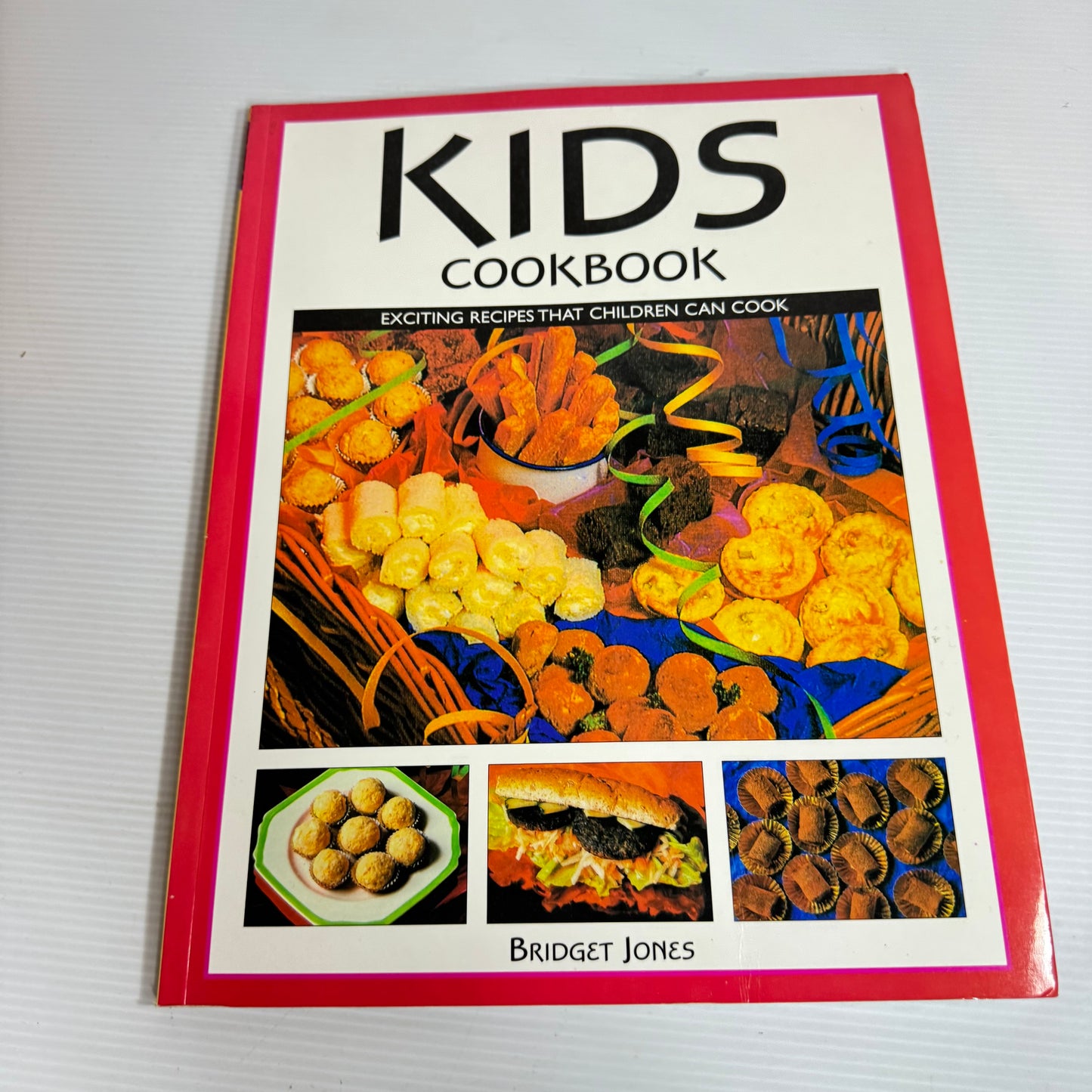 Junior Cookbook Bundle x 3 : My First Cookbook - Edmonds, The Junior Cook - Family Circle Step-By-Step, Kids Cookbook - Bridget Jones(3317)