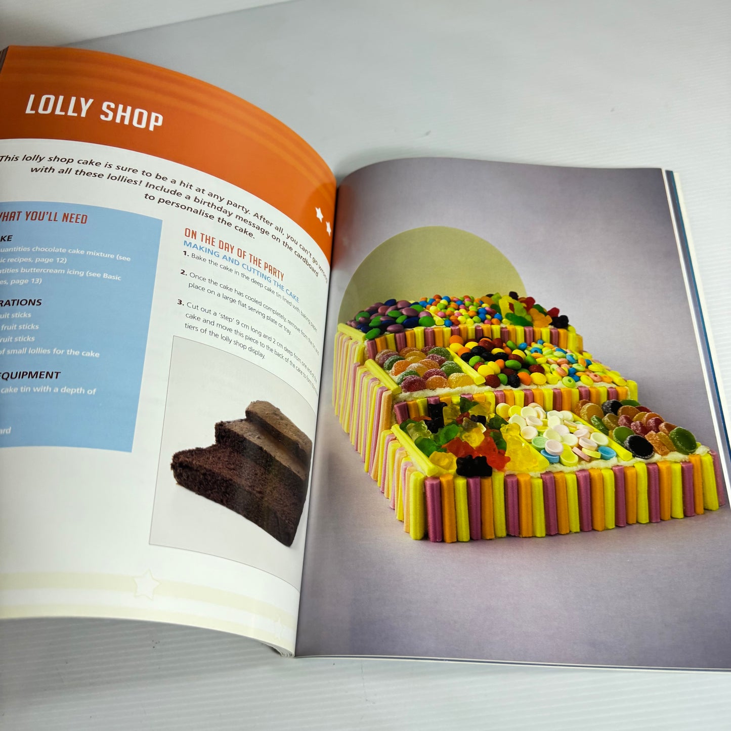 Kiwi Cupcake Book Bundle x 3 Books (3219)