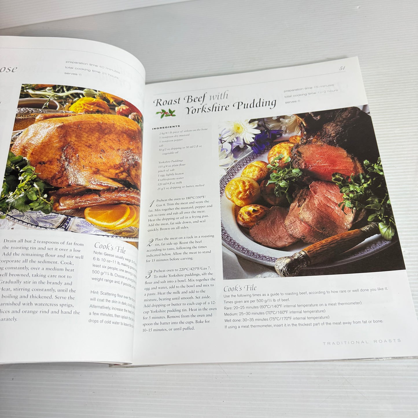 Christmas Cookbook Bundle x 3 Books (2794)
