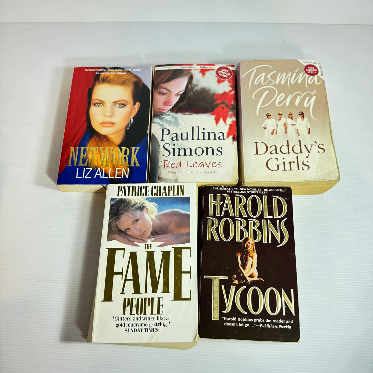 Contemporary Fiction Bundle x 5 : Red Leaves - Paullina Simons, Network - Liz Allen, Daddy's Girls - Tasmina Perry, Tycoon - Harold Robbins, The Fame People - Patrice Chaplin (3407)