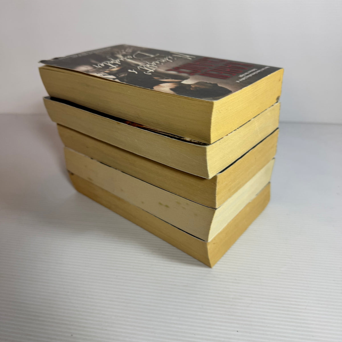 Crime Thriller Bundle x 5 : Midnight's Daughter - Karen Chance, The Path Through The Woods - Emma Sinclair, Grievous Angel - Jane Hill, Farewell To The Flesh - Gemma O'Connor, The Dark Room - Minette Walters (3415)