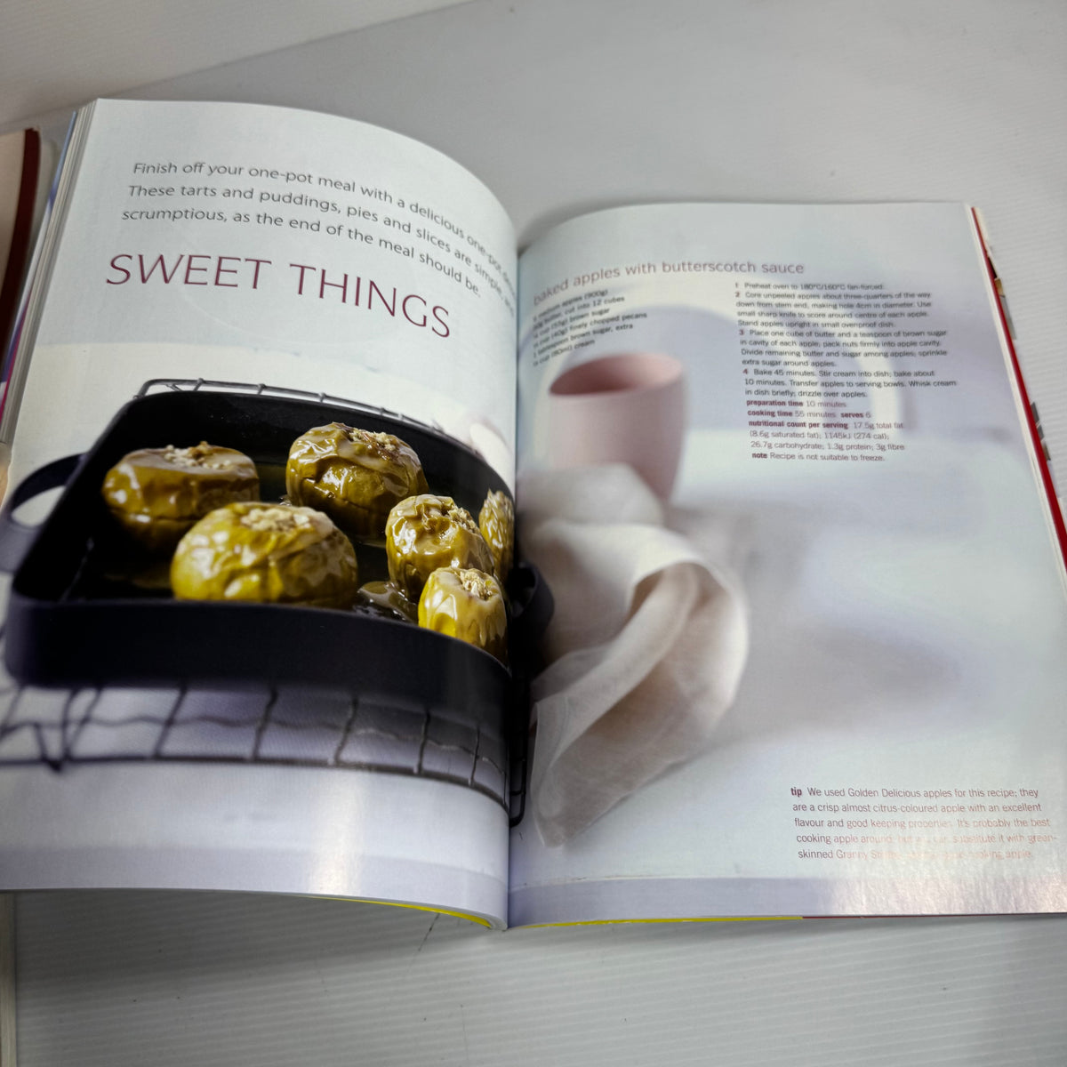 One Pot Cookbook Bundle x 3 Books (3298)