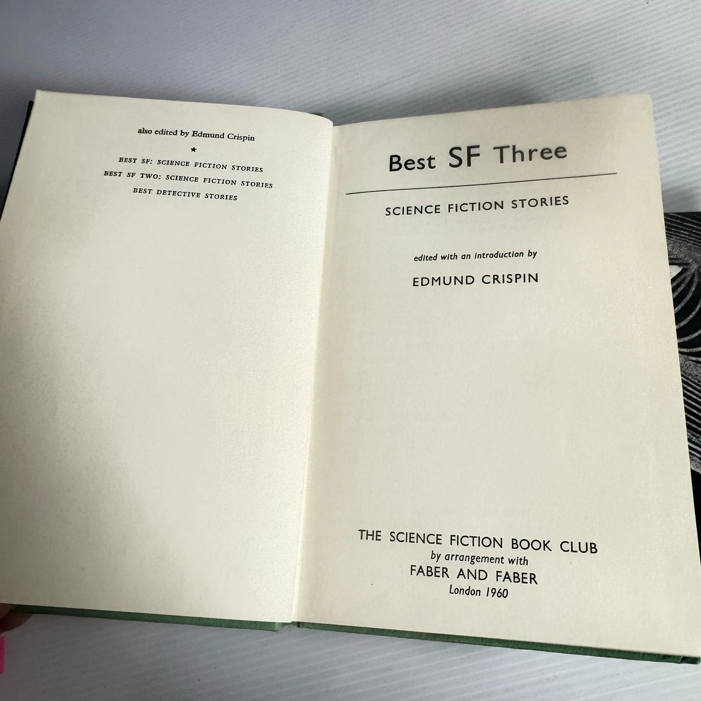Science Fiction Vintage Book Bundle x 3 : Mixed Authors (2356)