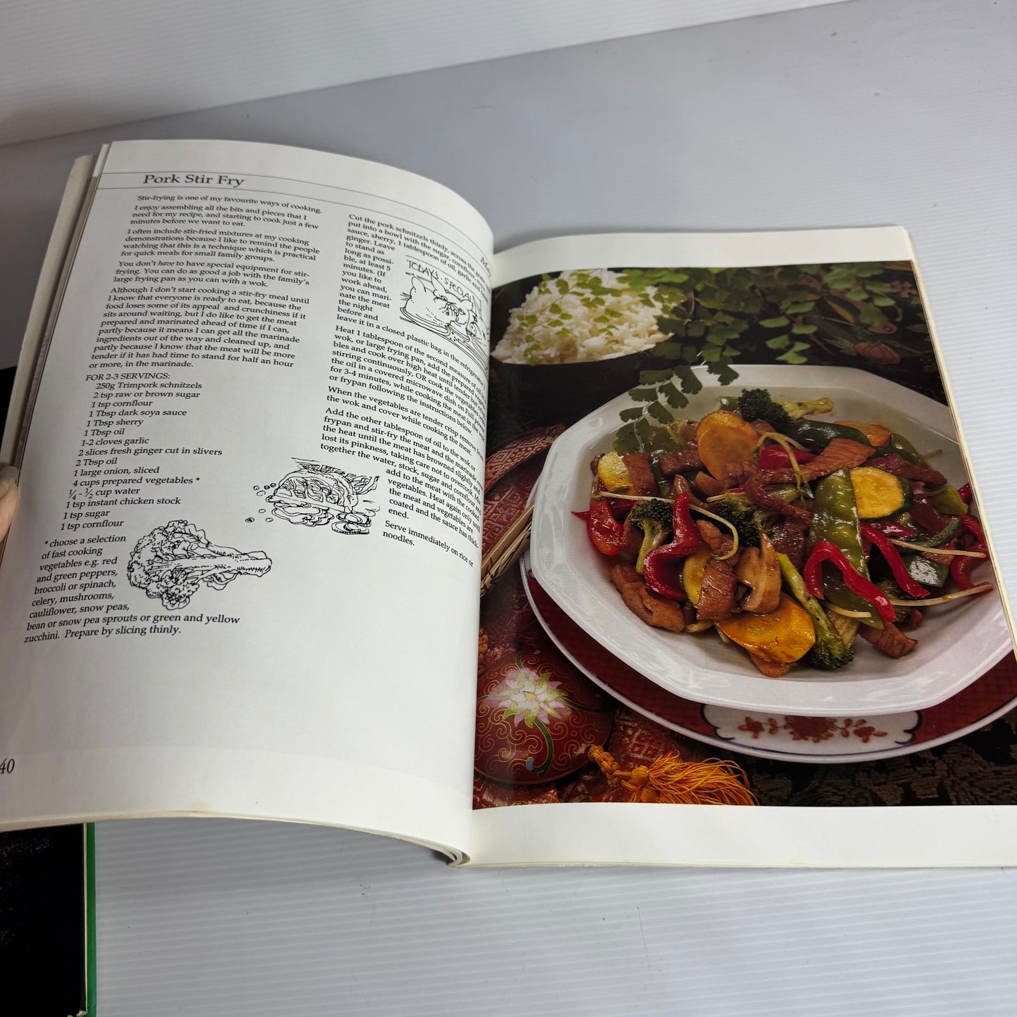 Alison Holst's Cookbook Bundle x 3 : Family Cookbook, New Kitchen Diary Vol. Two & Meals Without  Meat (Vintage 1987-1993))(3178)