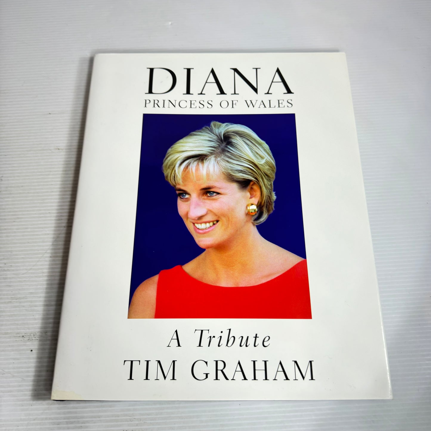 Royal Family Book Bundle x 3 : Prince Harry - Alison Gauntlett, Diana Remembered 1961-1997, Diana Princes of Wales : A Tribute - Tim Graham(2916)