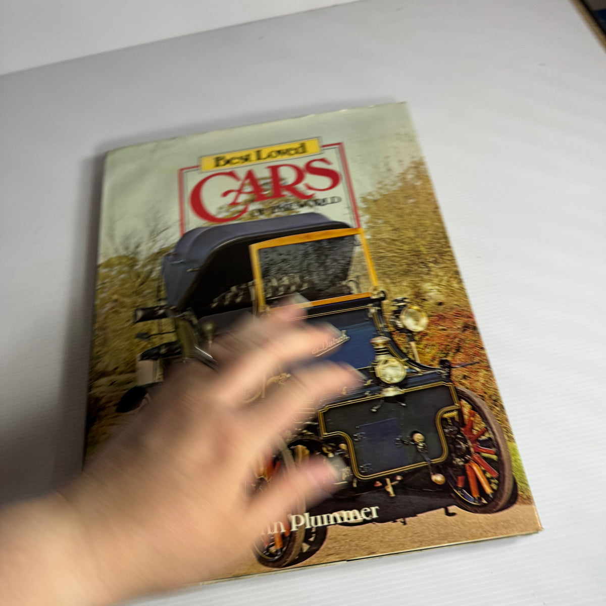 Vintage Car Book Bundle x 2 : Vintage Cars in Colour & Best Loved Cars of the World (3248)