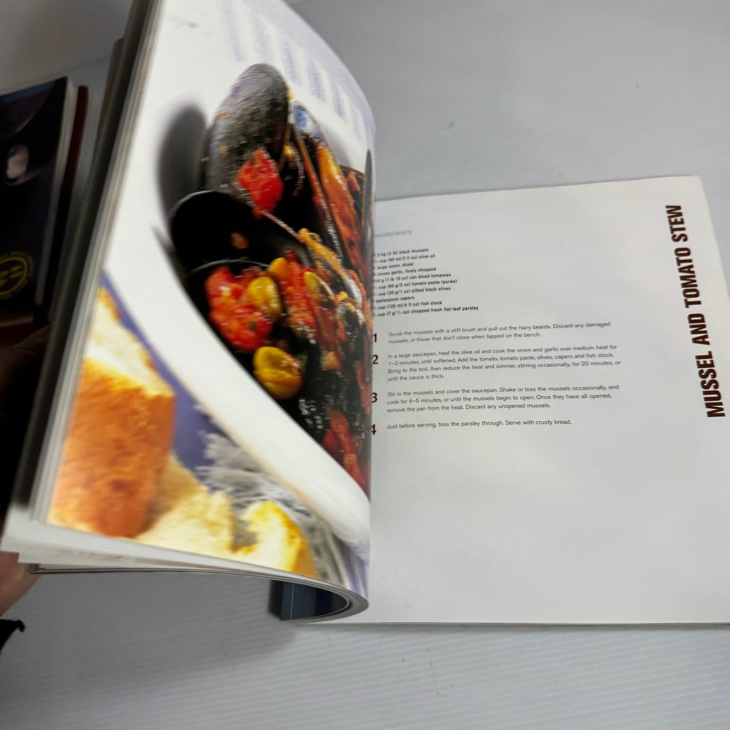 One Pot Cookbook Bundle x 3 Books (3298)