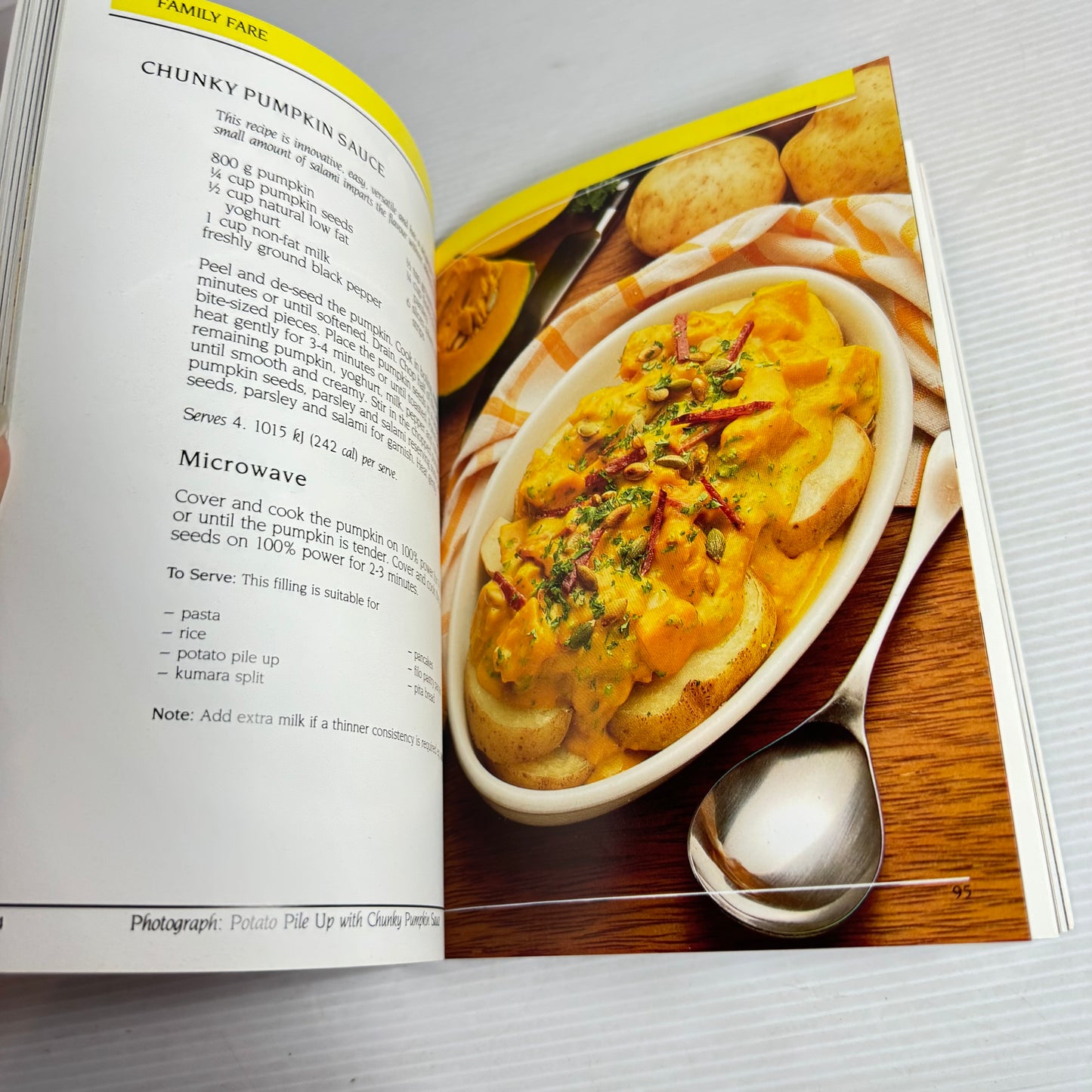 Family Food & Fine Food For the Heart Book Bundle - The National Heart Foundation of New Zealand  x 2 Books (2800)