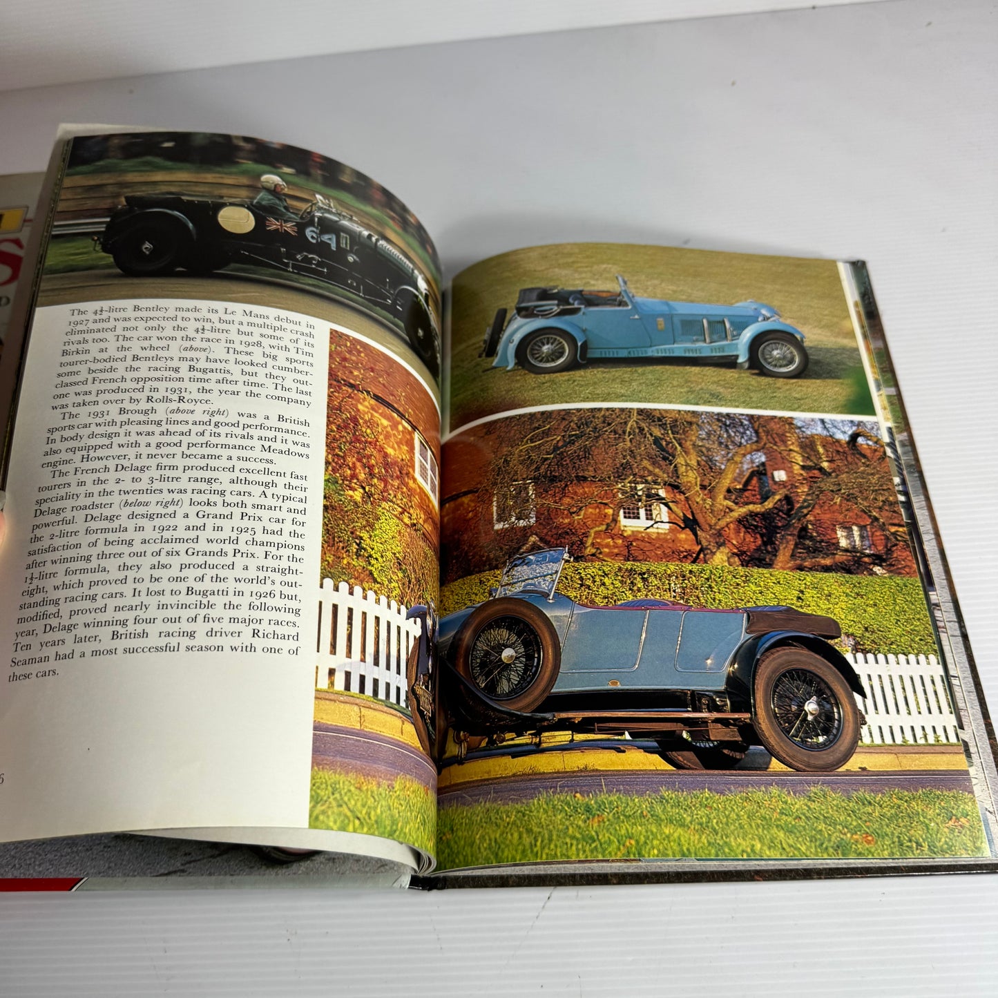 Vintage Car Book Bundle x 2 : Vintage Cars in Colour & Best Loved Cars of the World (3248)
