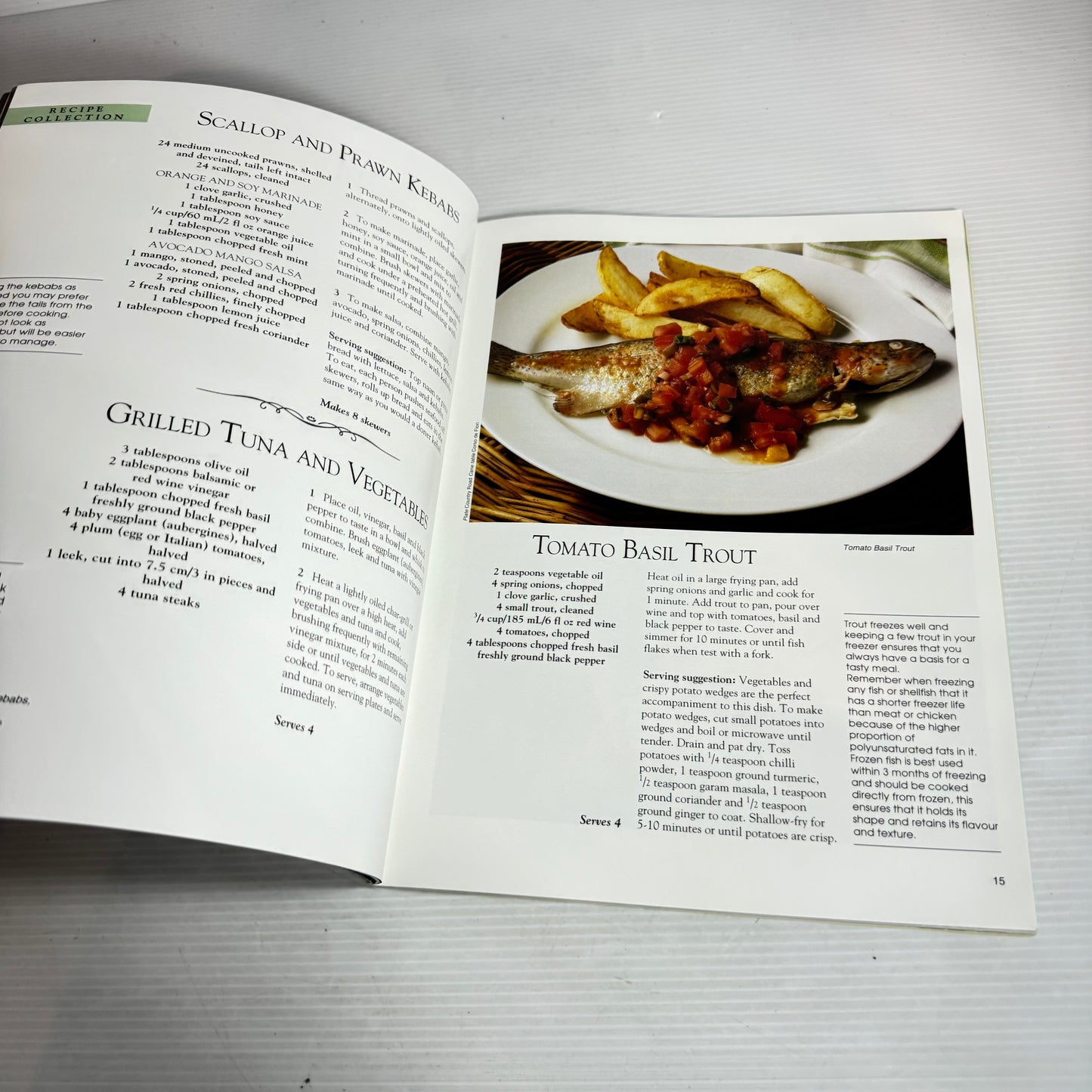 Vintage Cook Book Bundle x 2 Books (2618)