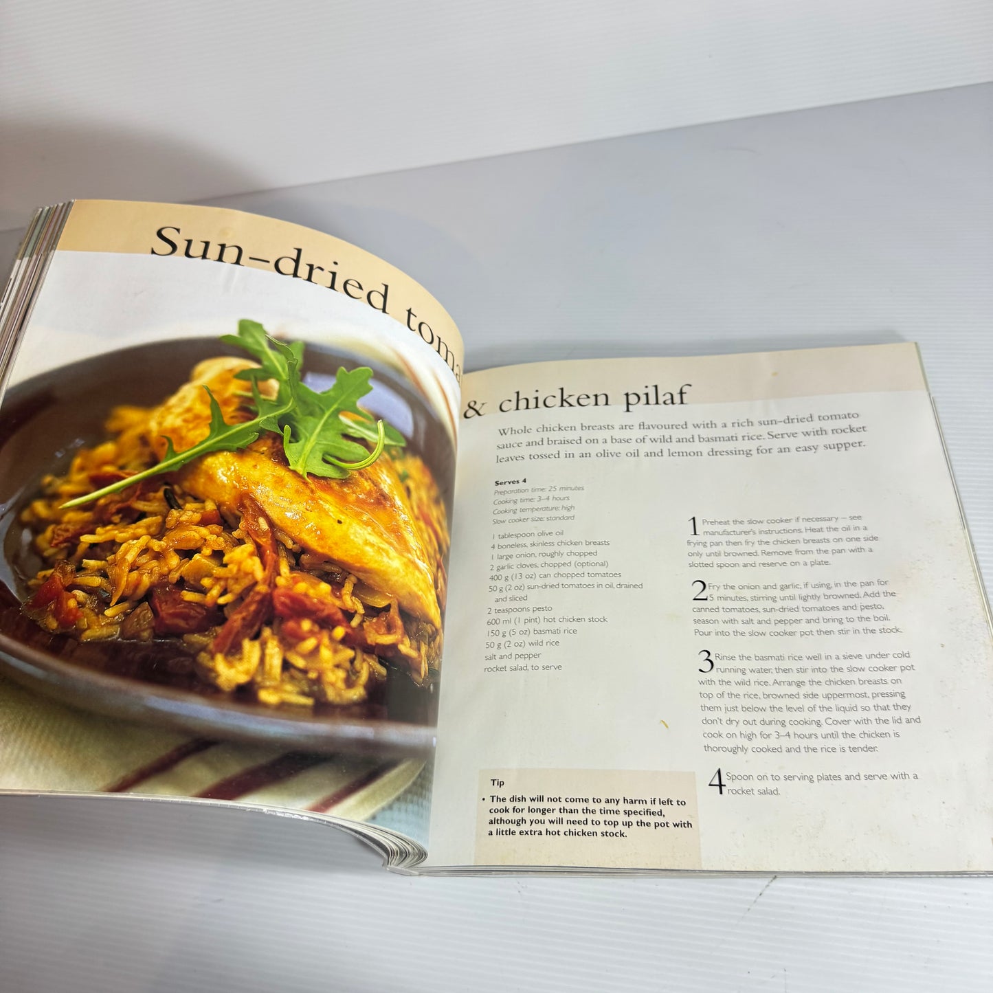 Ultimate Slow Cooker : Over 100 Simple, Delicious Recipes - Sara Lewis